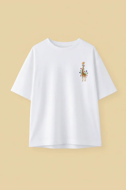 Tiny Cute Giraffe oversized tee